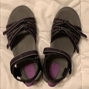 Teva Tirra (style 4266)